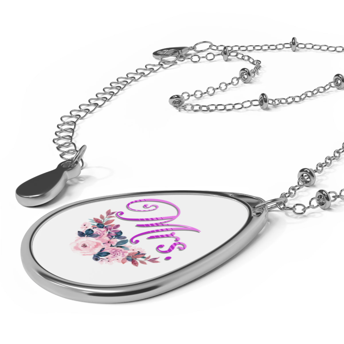 Mrs. Oval Necklace