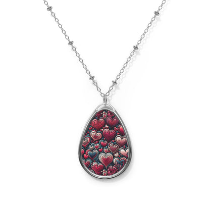 Decorative Heart Pattern Oval Necklace