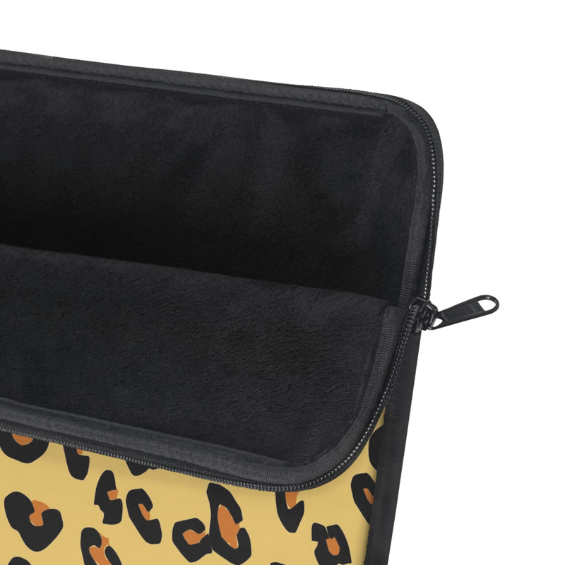 "Nguvu (Strength)" Laptop Sleeve